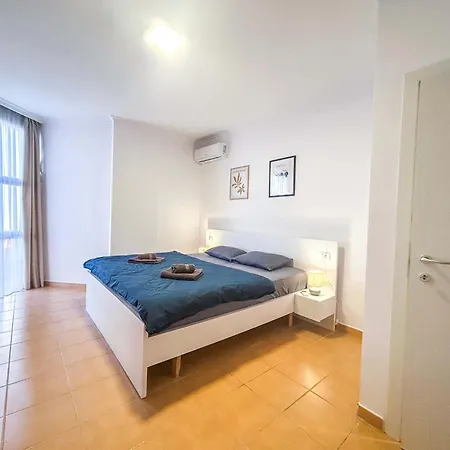 Golden Bay E51 아파트 Durrës